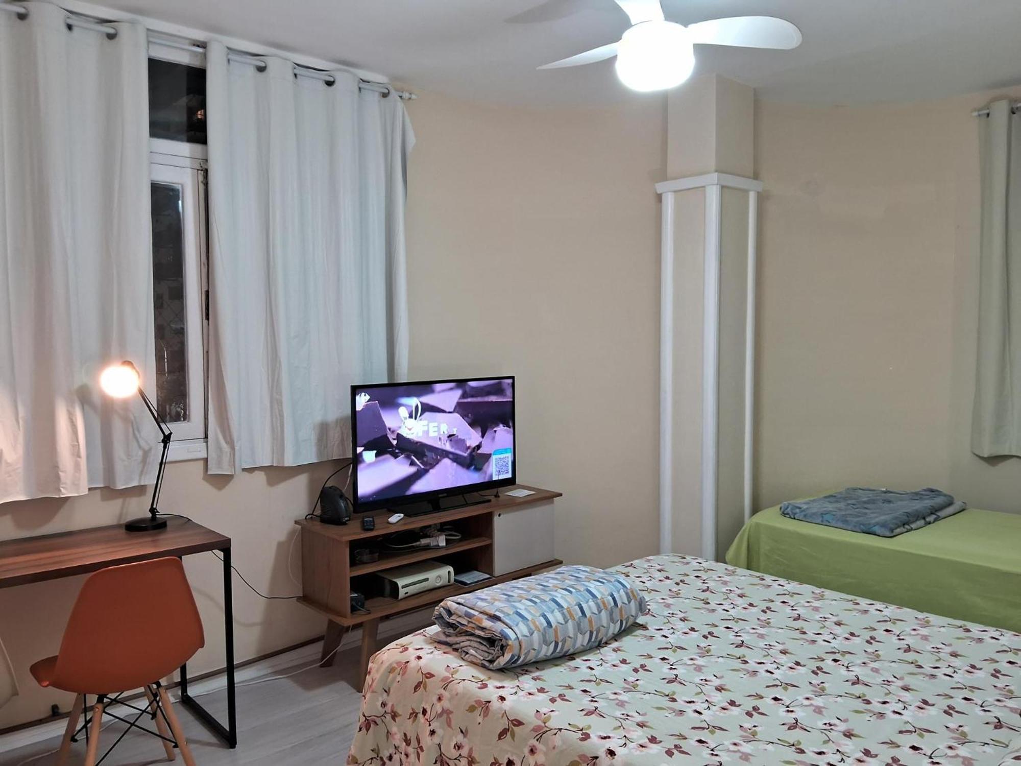 Tres Quartos Em Copacabana
