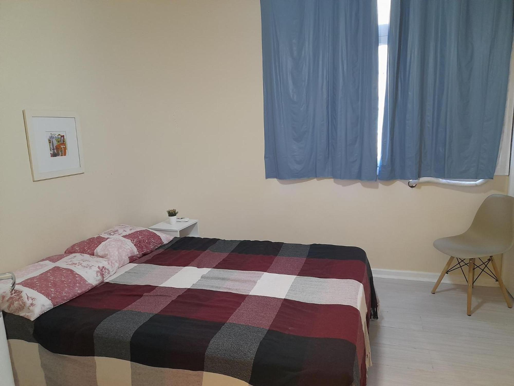 Tres Quartos Em Copacabana Apartamento *